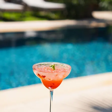 Hotel Avalon Boutique & 3*