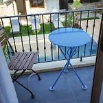 Avalon Boutique &