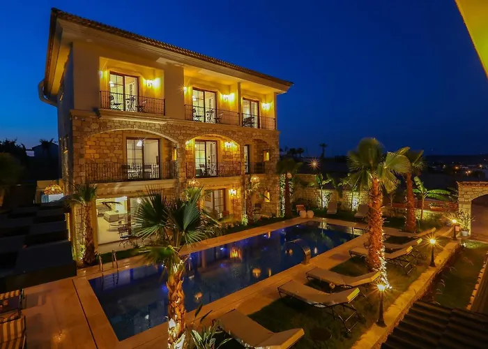 Avalon Boutique & 3*